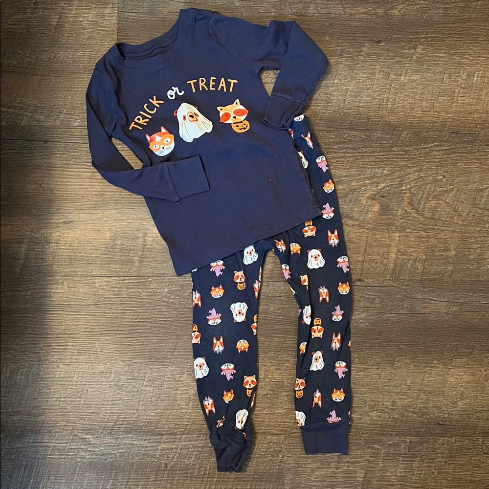 Old Navy Halloween Pajama Set